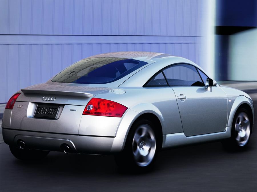  Audi TT Coupe (8N) 1998 года  (NA) (фото 4 из 4)